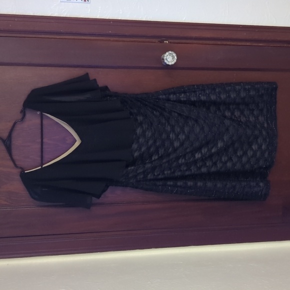 New with Tags Connected Apparel Black Shimmery V Neck Stretch Dress Size 14 - Picture 1 of 7